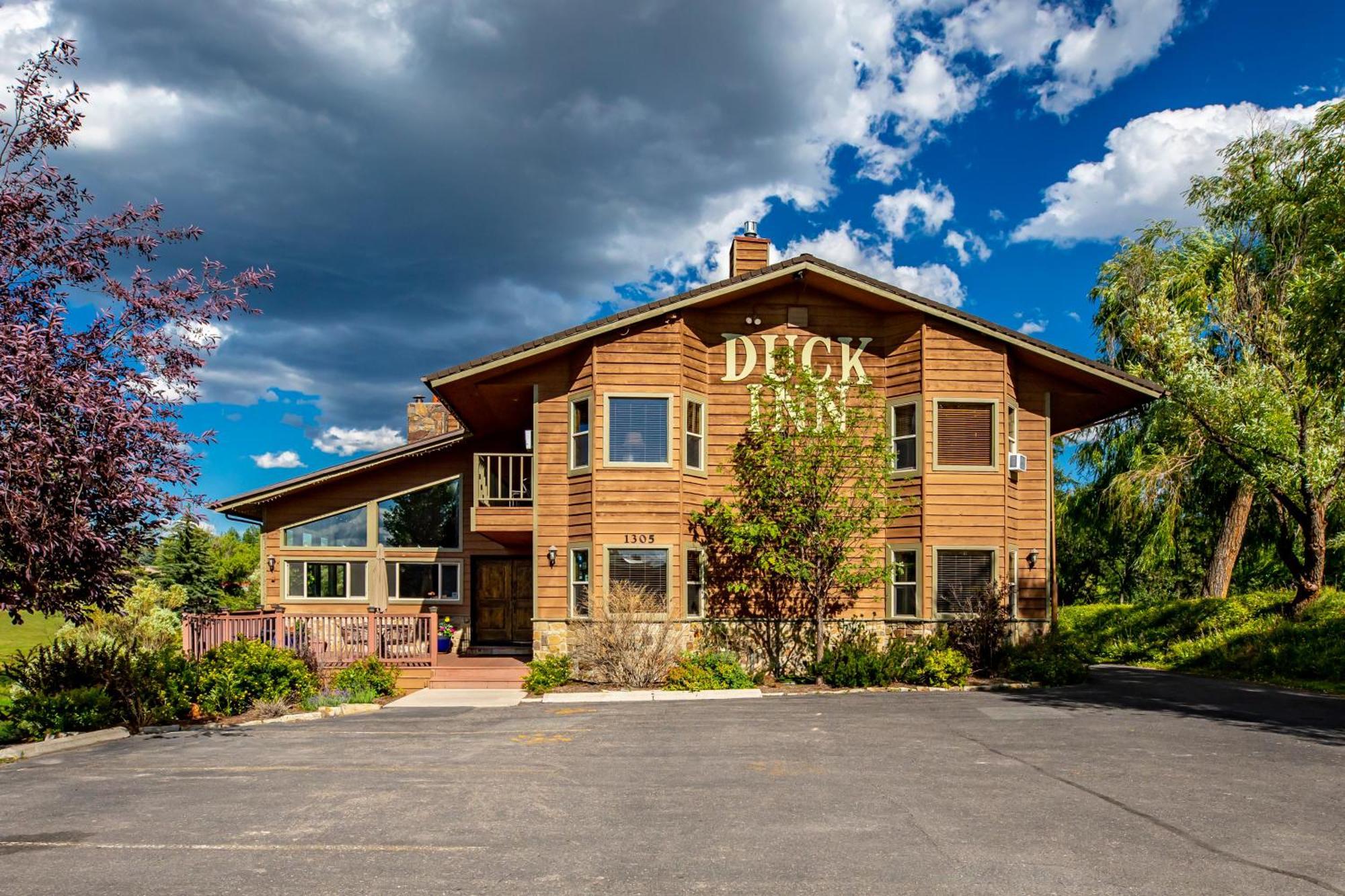 Duck Inn Lodge Whitefish Exterior foto